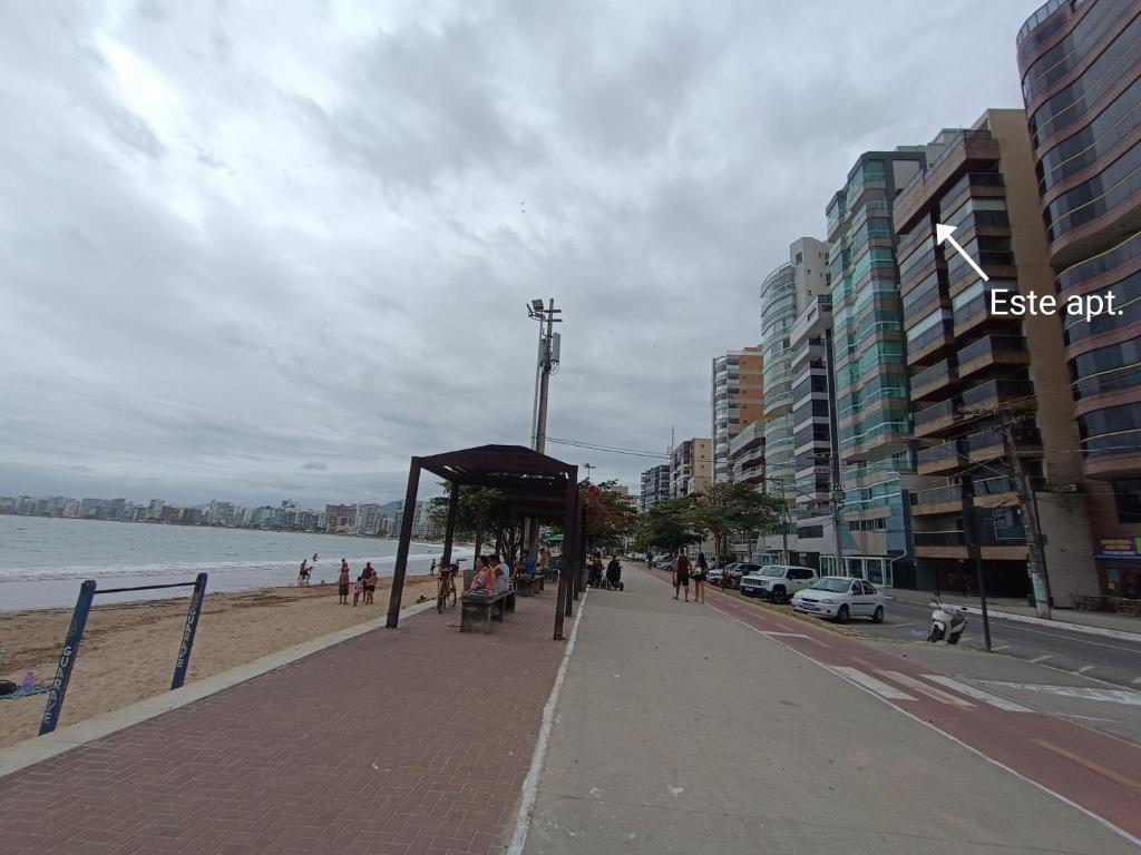 Apt Canto Nobre, frente total para o Mar, 4 quartos, vaga de garagem e WI FI photo 4