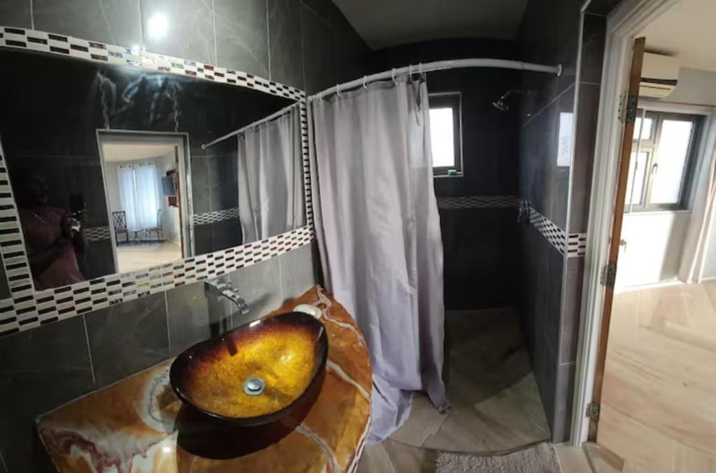 ShkyBlue Suites photo 3