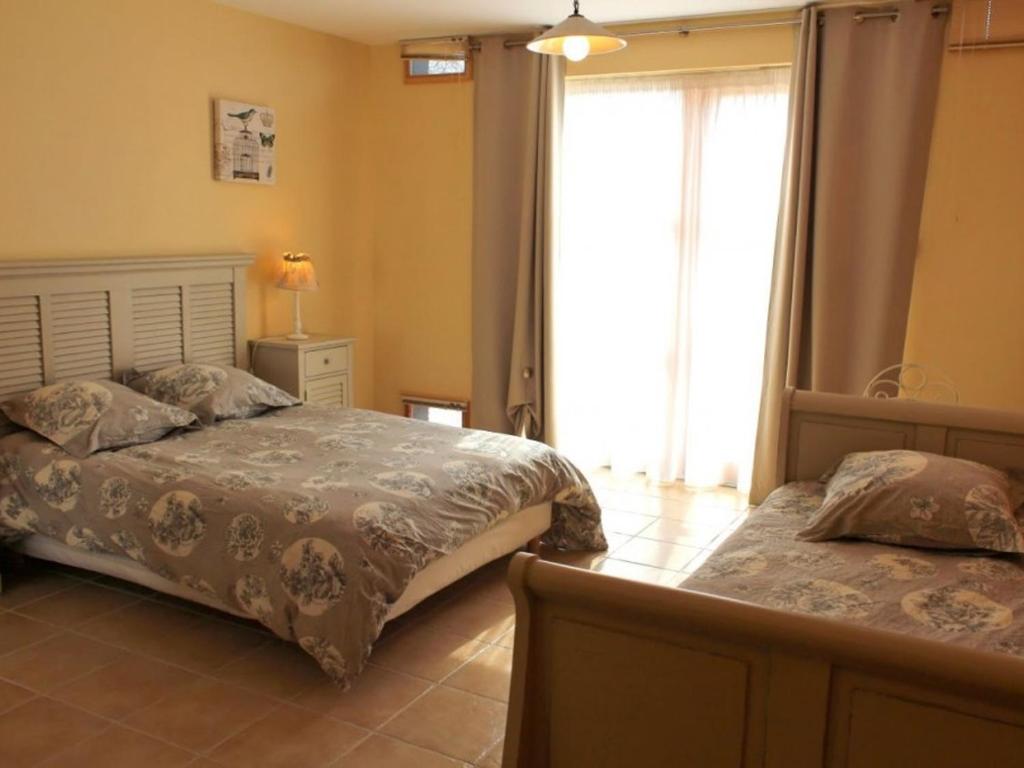 Gîte Mesples, 6 pièces, 15 personnes - FR-1-489-484 photo 3