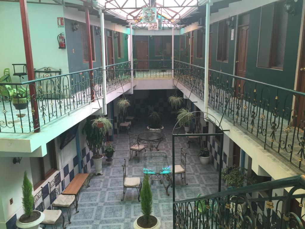HOSTAL FAMILIAR FG photo 1