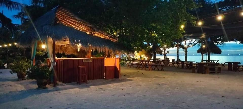 Bintan Brzee Beach in Bintan Island - Bungalow 2 photo 2