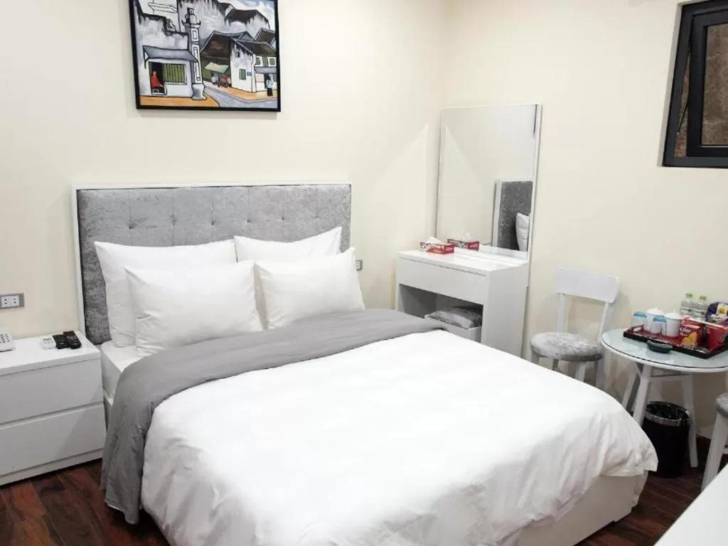 VVS 가라오케 - 46 Me tri Ha - by Bay Luxury