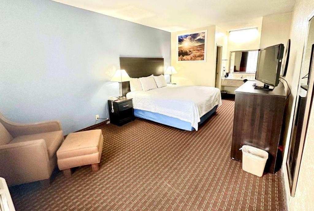 Days Inn by Wyndham Easley West Of Greenville/Clemson Area photo 4
