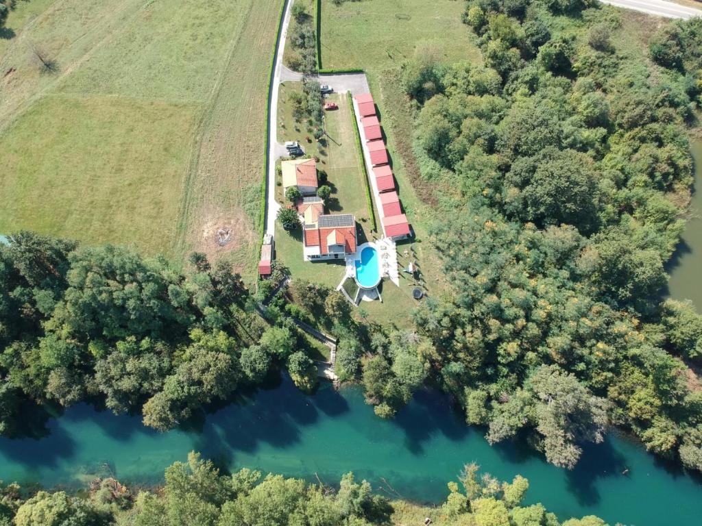 Seosko domaćinstvo Jovanović photo 1