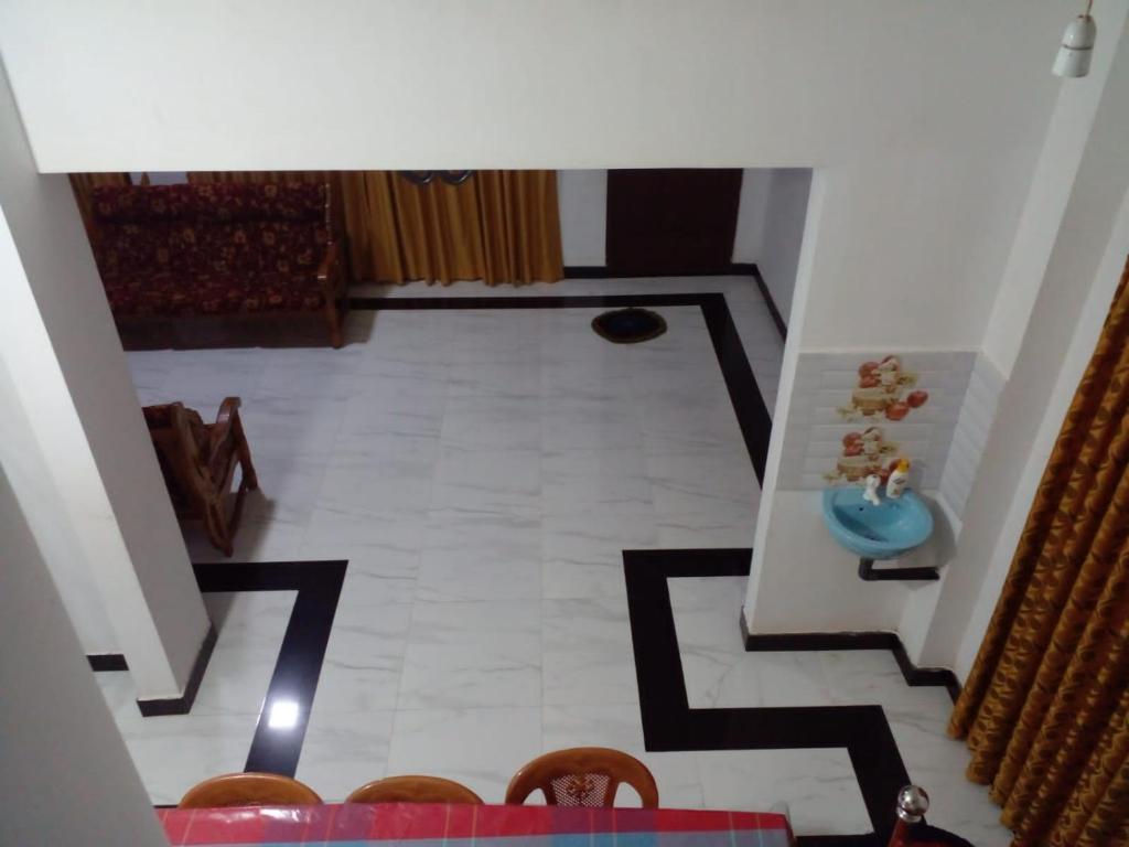 Lohithya Guest photo 4