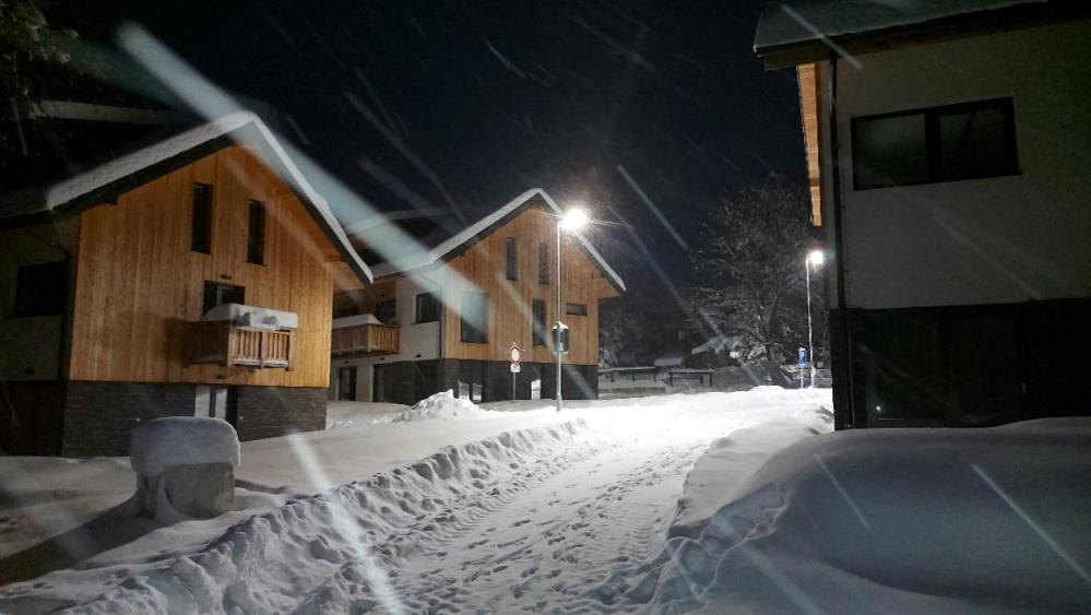 Lipno Apartments BERGMAX, Ski Areál Lipno 16min dojezd - Resort Malé Lipno s terasou a zahrádkou, parking free photo 3