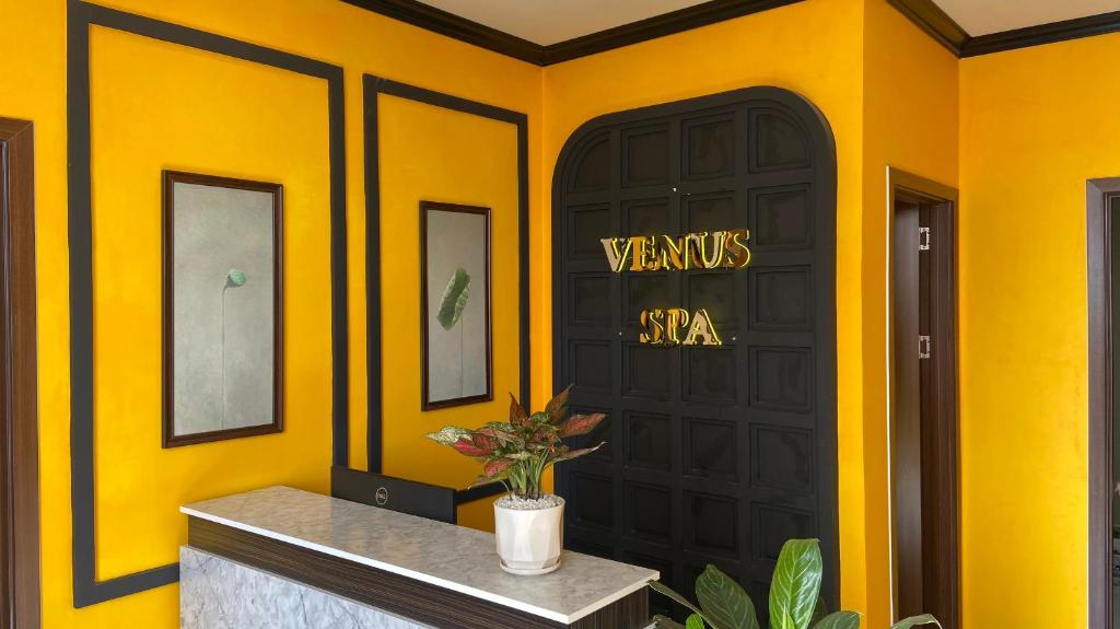 La Vela Hue Hotel