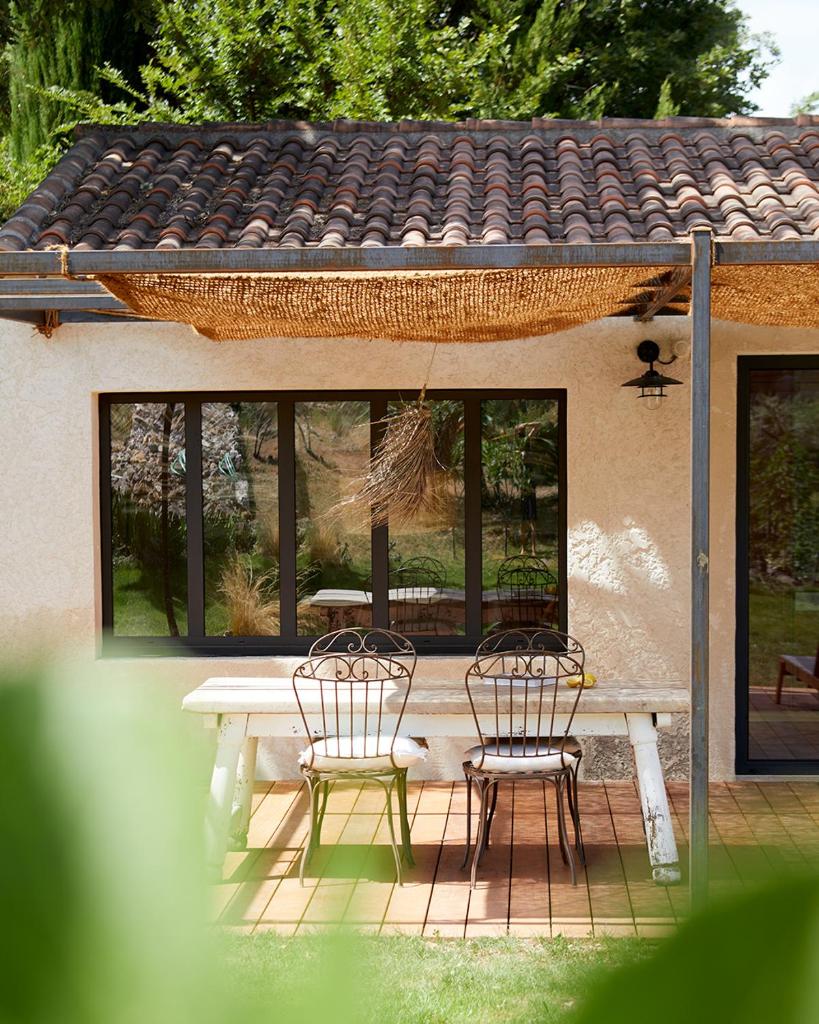 Petit coin de paradis avec jardin privé et piscine
