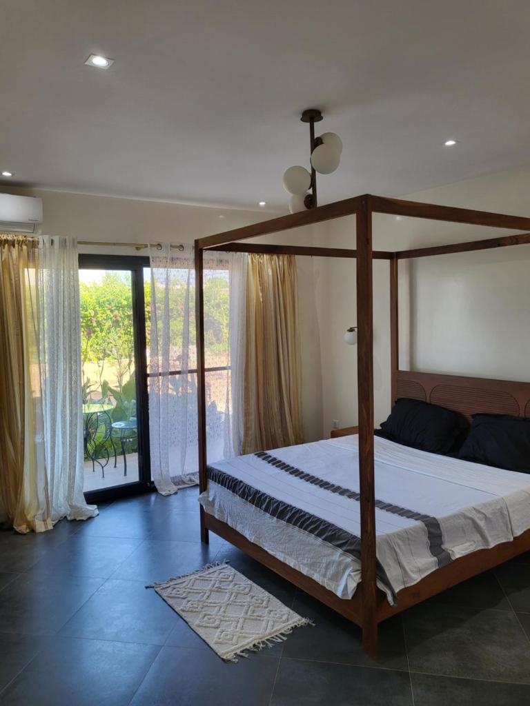 VILLA LUXUEUSE photo 1