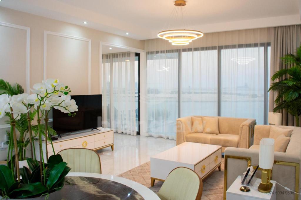 Malibu Building - The Q8 Suite photo 3