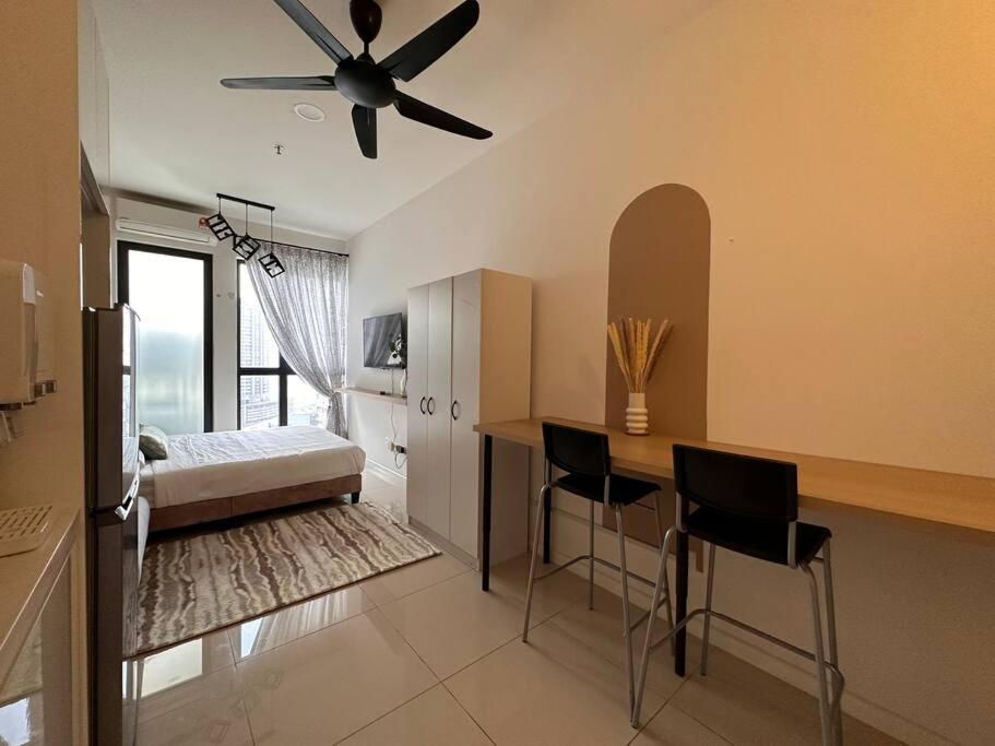 Highpark Suites ByTheNook photo 3