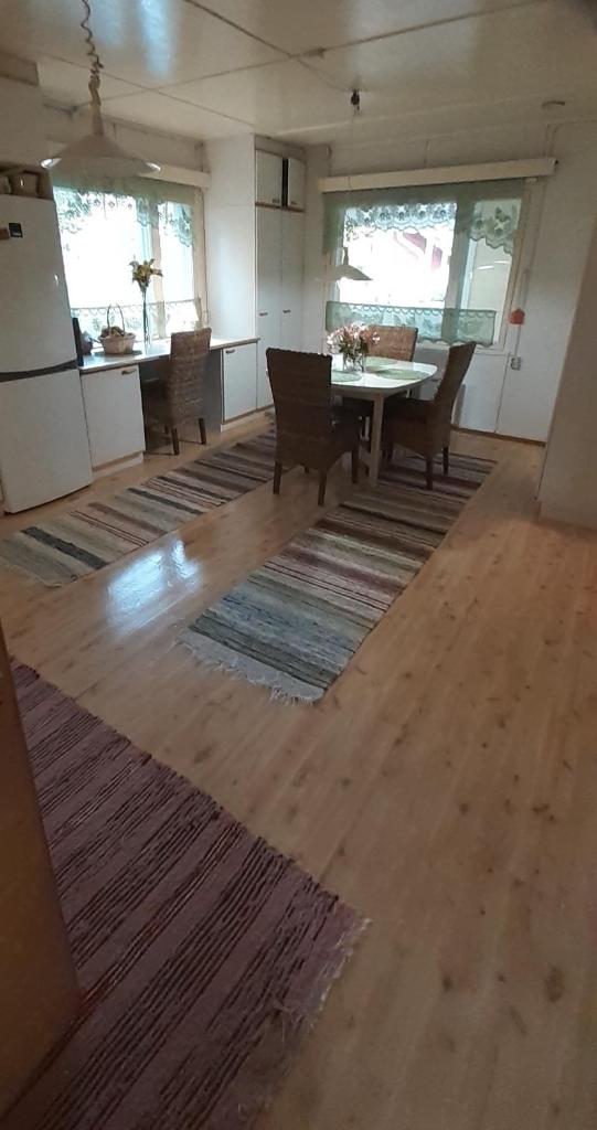Huone Seesteisessä Mummolassa photo 3