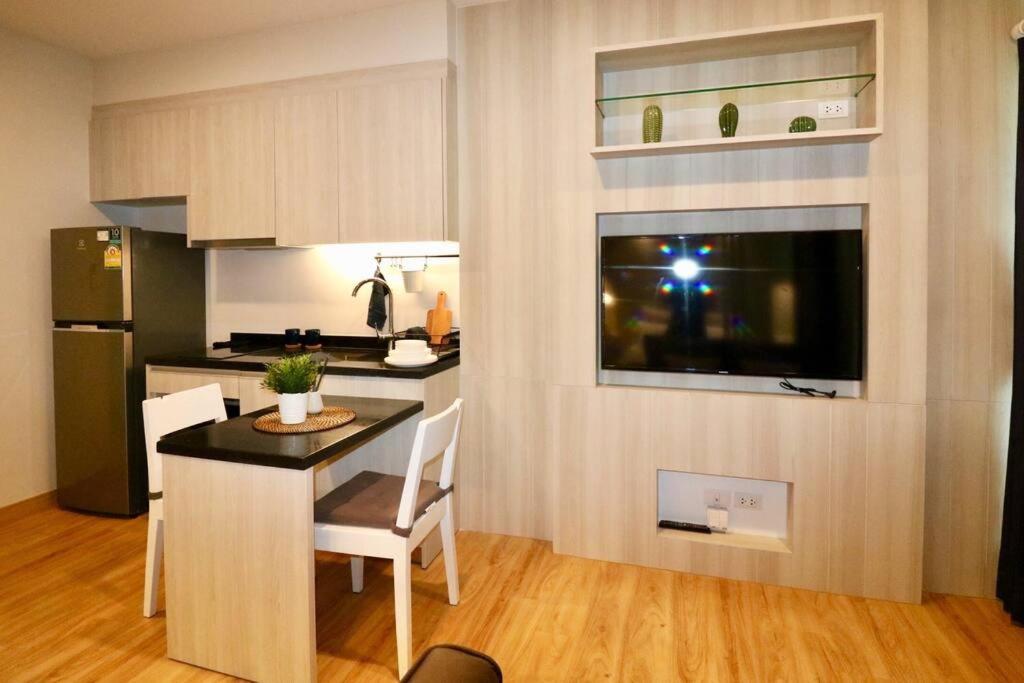 Condo The Zea Shiracha photo 3