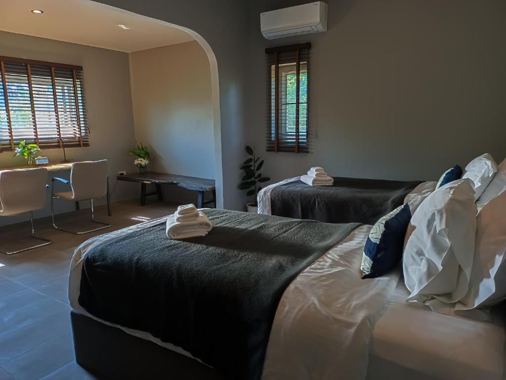 New Chapter House, 3 big bedroom, 1.5 km to centre photo 4