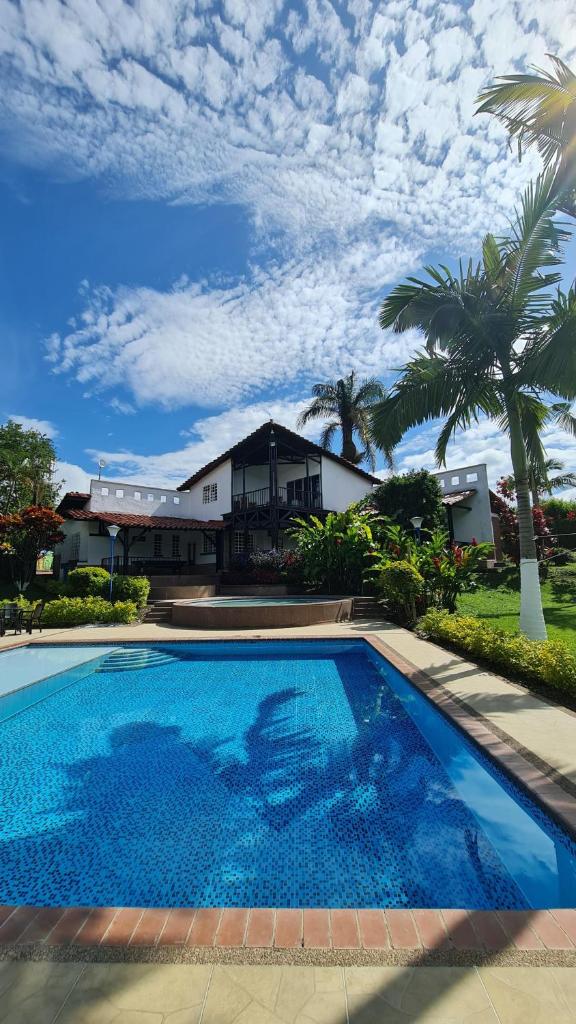 CHALET LA PROMESA photo 1