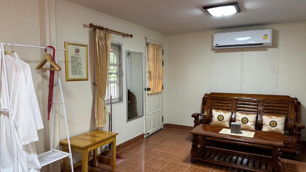 Narai - Homestay in Thapthan (B) photo 1