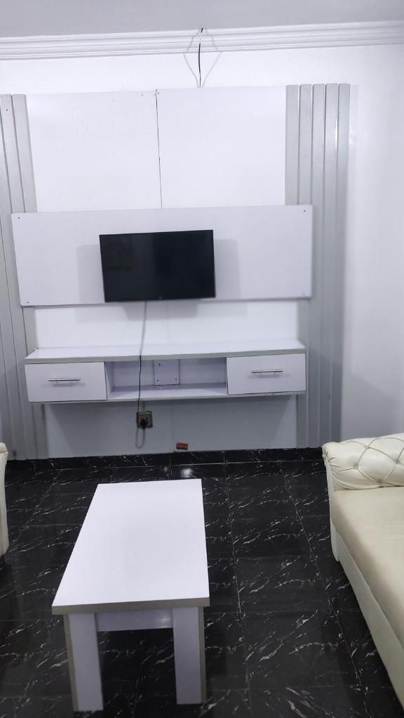 WHITE EMIRATES HOTEL AND APARTMENT photo 3