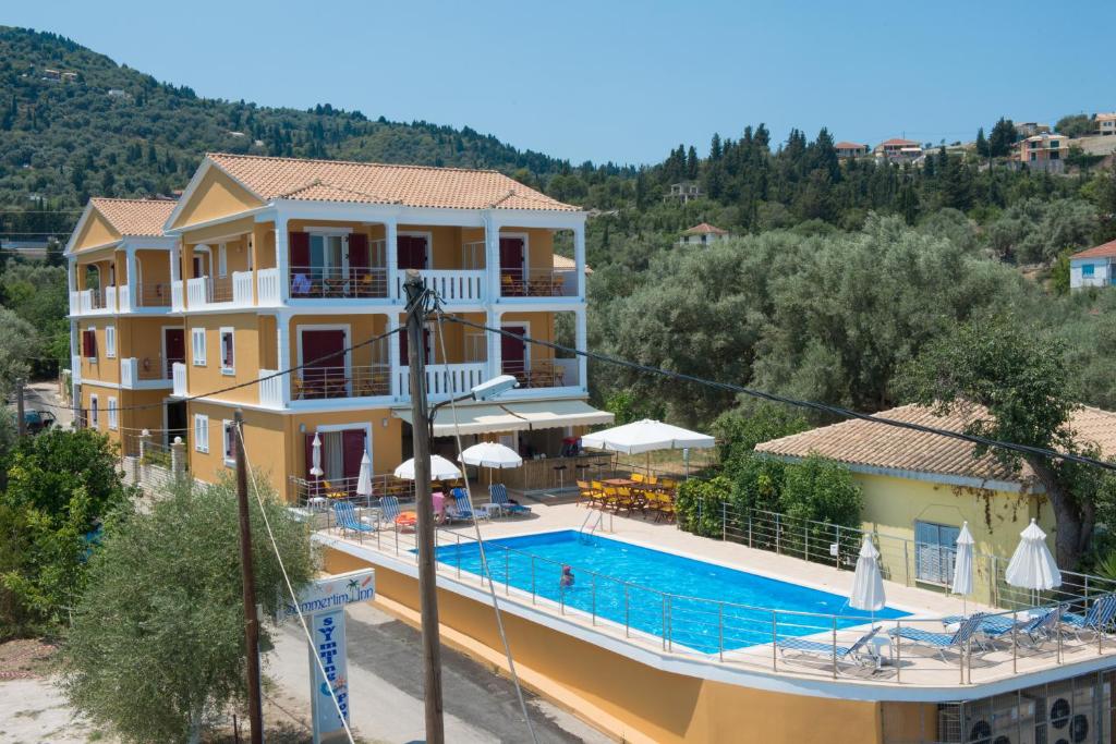 Summertime Inn photo 2