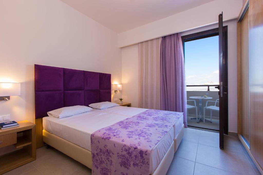 Апартаменты (Улучшенные апартаменты с 2 спальнями), Eltina Hotel