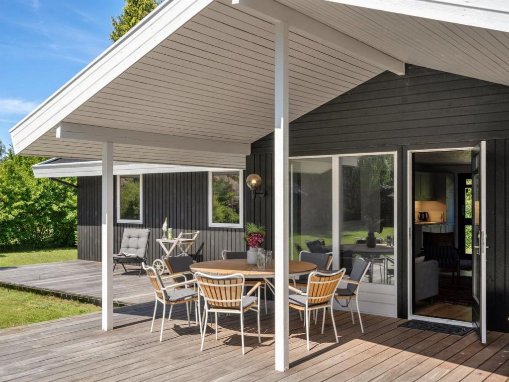 Holiday Home Ingelis - 1-3km from the sea in Sealand by Interhome photo 3