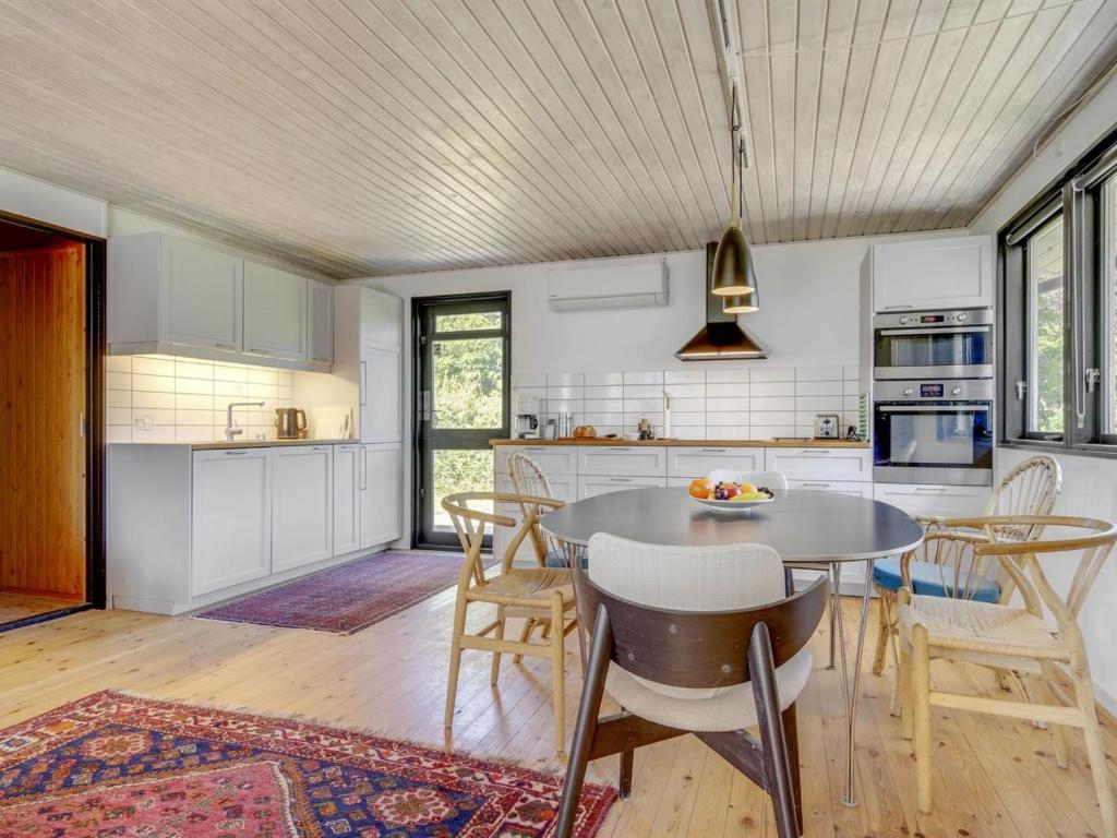 Holiday Home Ingelis - 1-3km from the sea in Sealand by Interhome photo 2