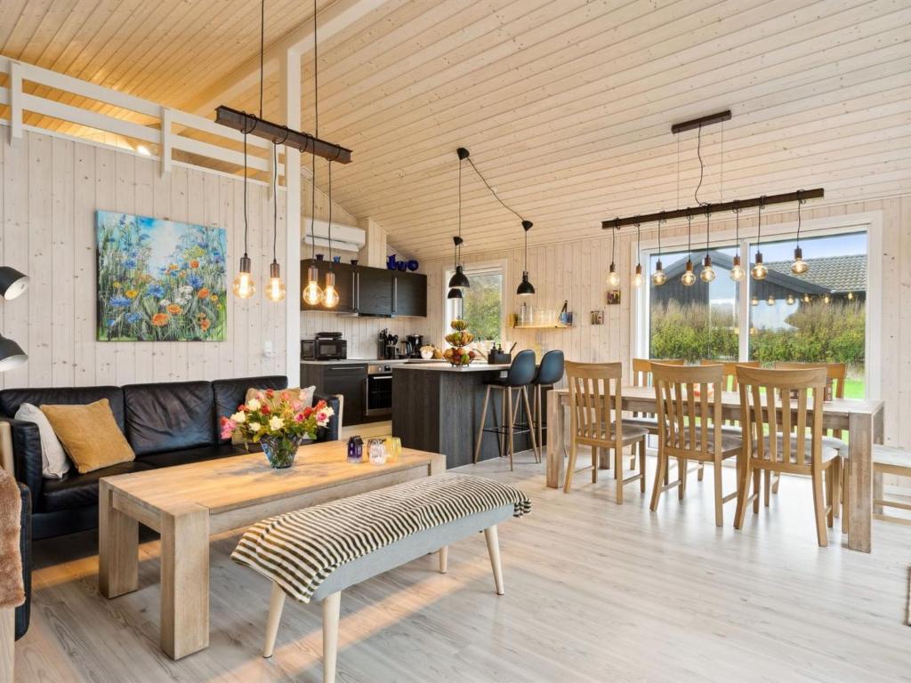 Holiday Home Francis - 380m from the sea in Funen by Interhome photo 2