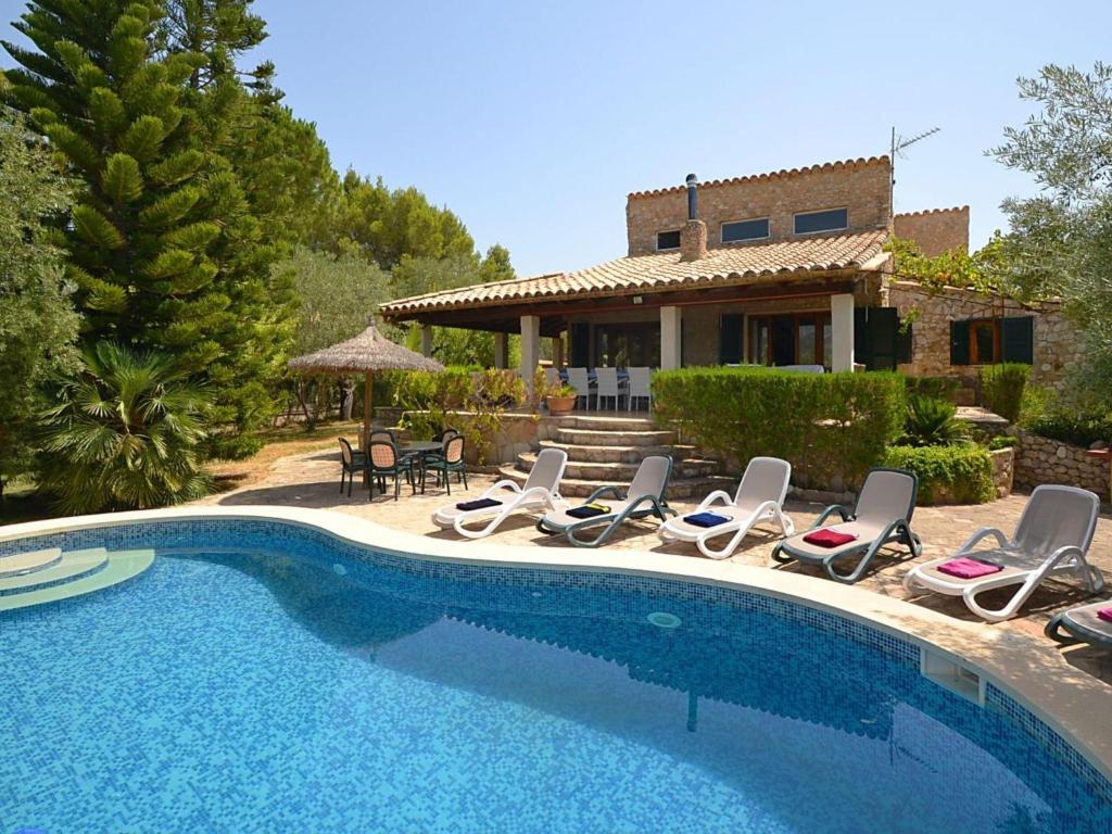 Holiday Home Roura by Interhome