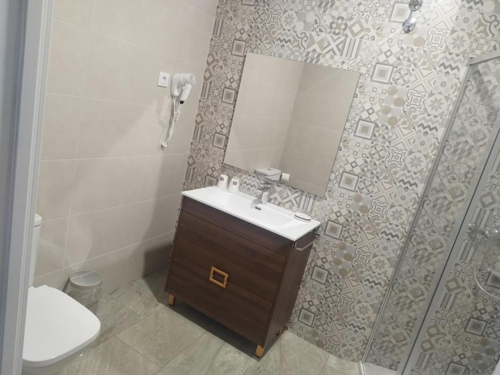 Hotel El Duende photo 3