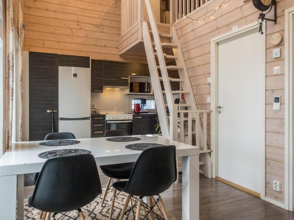 Holiday Home Peuhu a4 by Interhome photo 2