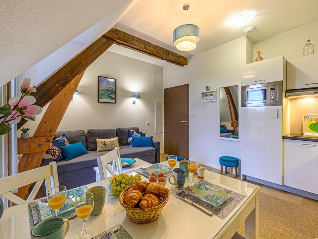 Apartment Le Château de Kergonano-10 by Interhome photo 1