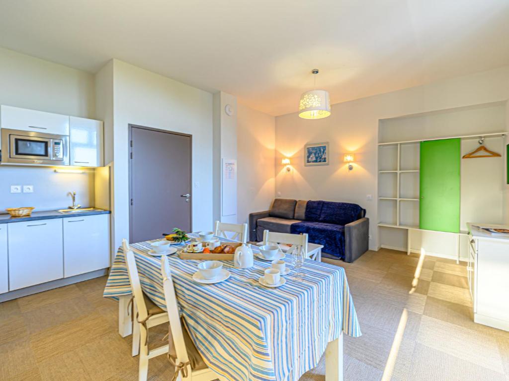 Apartment Le Château de Kergonano-8 by Interhome photo 4