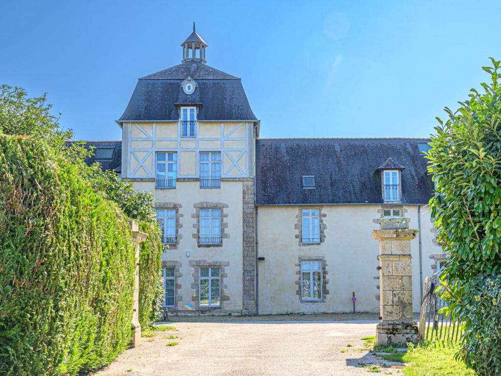 Apartment Le Château de Kergonano-8 by Interhome photo 2