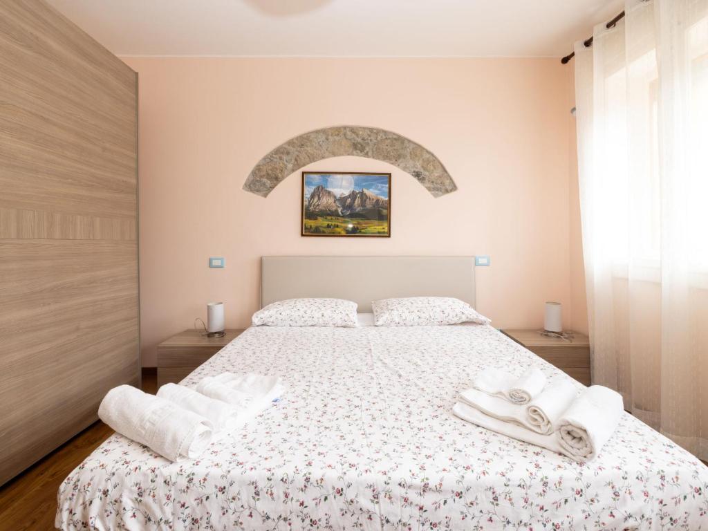 Apartment La Corleta-1 by Interhome photo 2