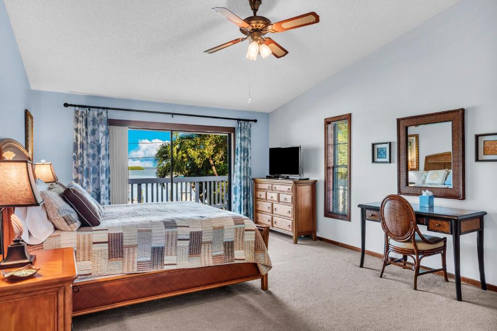 Harbor House photo 4