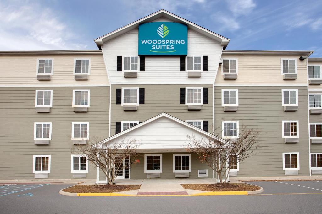 WoodSpring Suites Chesapeake-Norfolk South photo 1