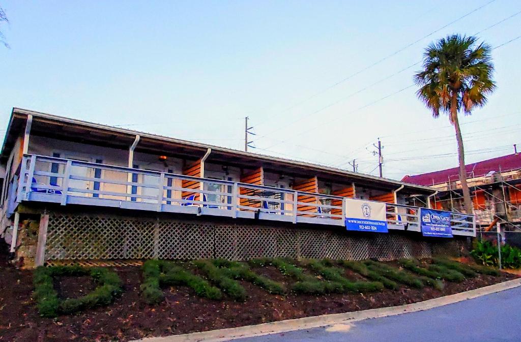Darien Dockside Inn photo 1