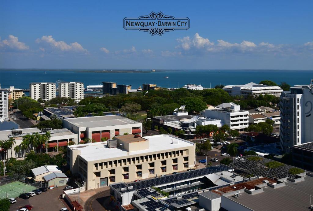 "NEWQUAY" Ideal Location & Views at PenthousePads