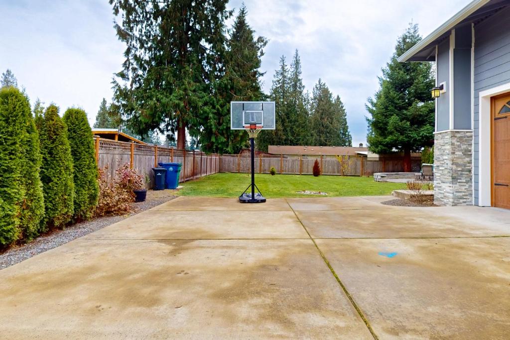 Marysville Modern Oasis photo 4