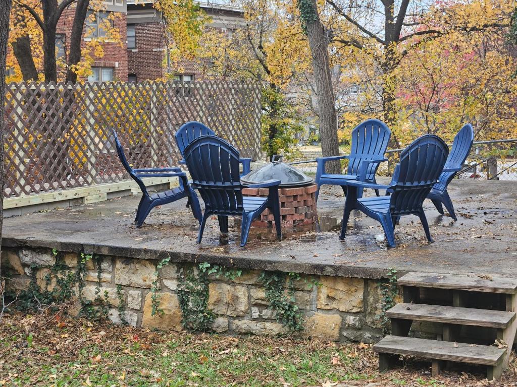 Historic Family Getaway, 5 Star Location, Royal Beds photo 3