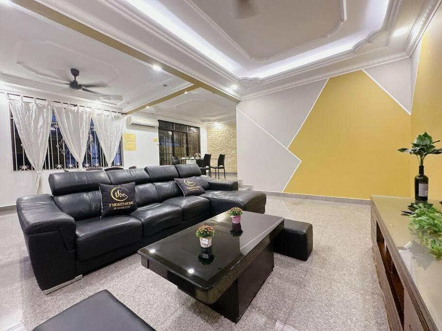 C03 Golden Rinting Homestay