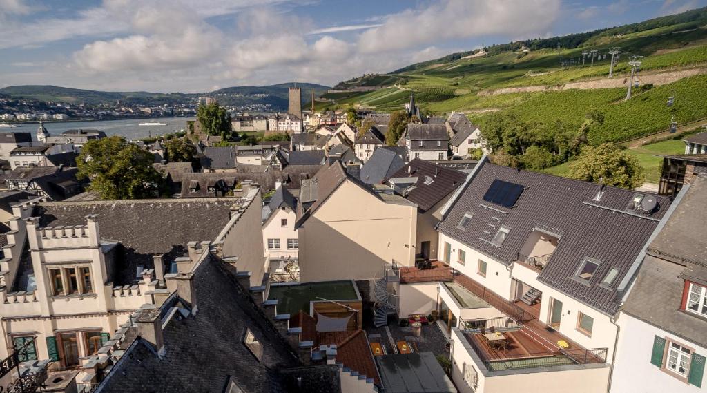 FeWo/ Kabine 10 / 2 Schlafzimmer / Terrasse / Seilbahn Blick photo 1