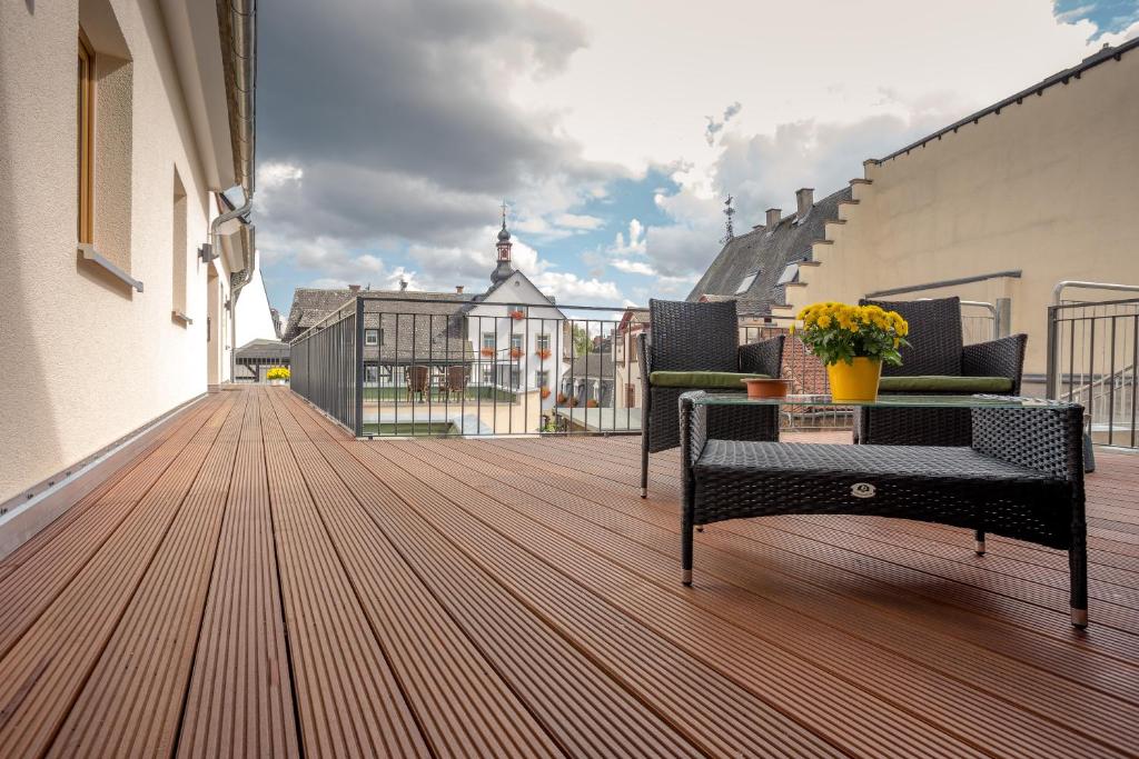 FeWo/ Kabine 10 / 2 Schlafzimmer / Terrasse / Seilbahn Blick photo 2