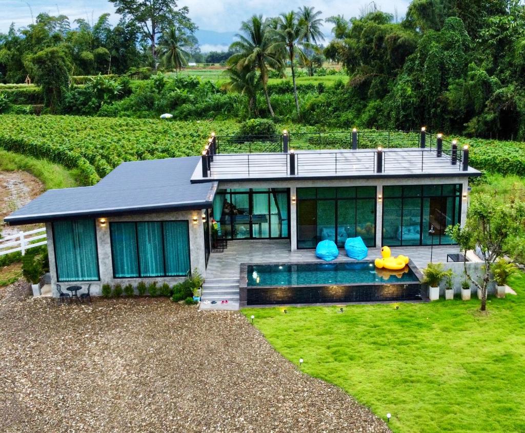 NADON VILLA photo 2