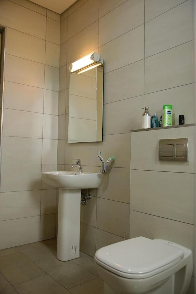 Luxurious Penthouse With Luxurious Pool photo 4