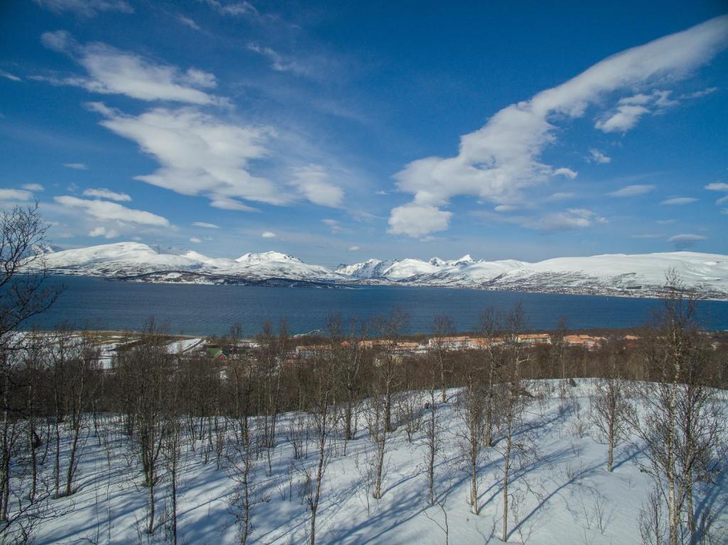 Enter Tromsø - The Mountain View photo 2