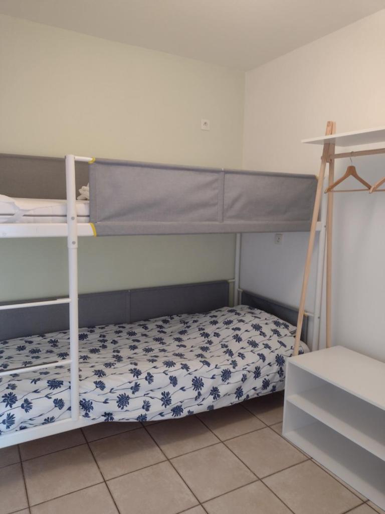 Appartement 80 m de la mer avec wifi et parking offert photo 4