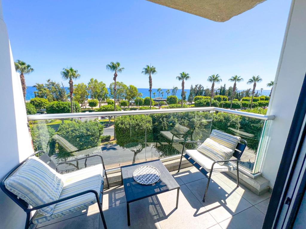 Panoramic Sea View Apt - 2bed photo 2