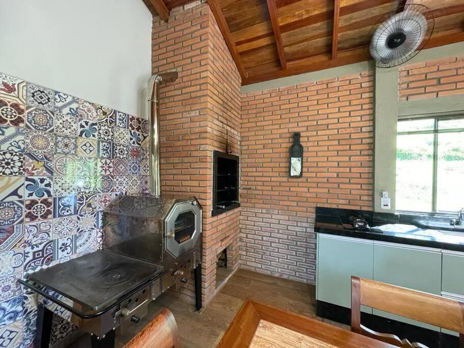 Casinha charmosa e muito verde em Bom Princípio photo 4