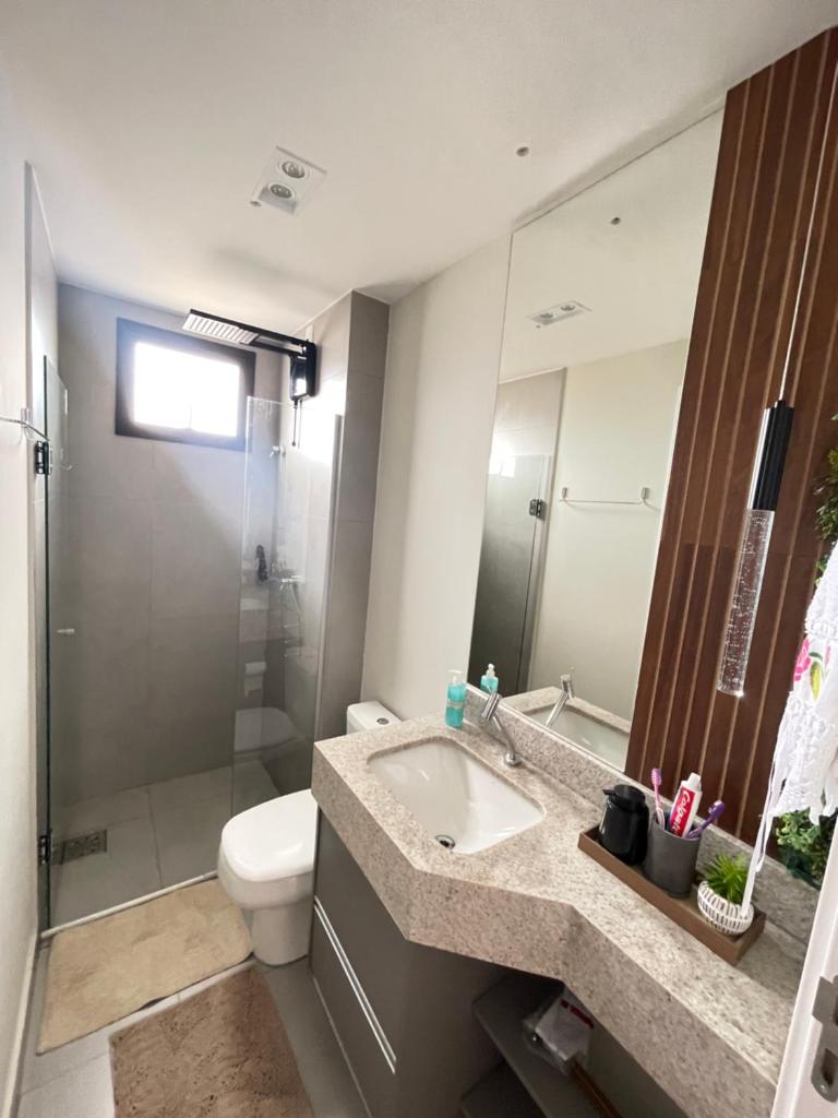 Apartamento mobiliado, 2 quartos , ate 5 pessoas todos ambientes climatizados photo 2