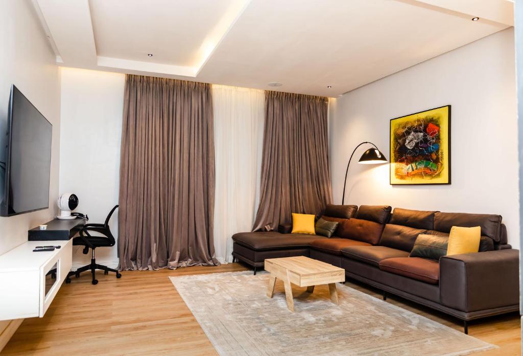 Lakehouse Apartment - Lake Titicaca - One Bedroom Apartment